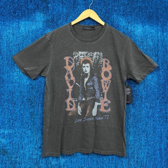 David Bowie Live 1972 Rock Graphic T-Shirt Size Medium - Picture 1 of 4